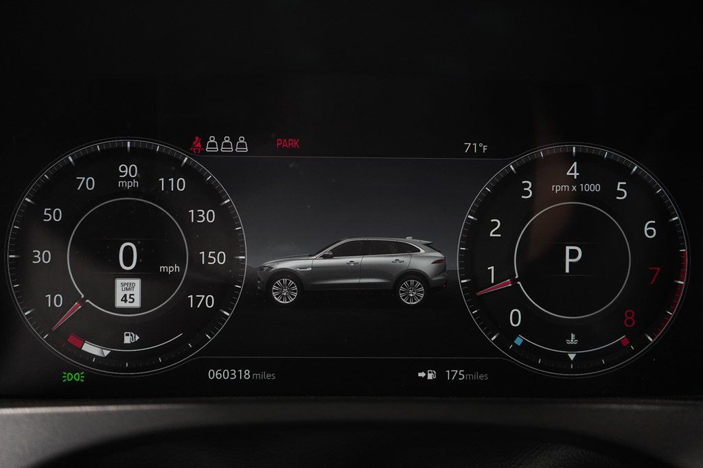 Used 2019 Jaguar F-PACE Portfolio AWD/4WD image 14