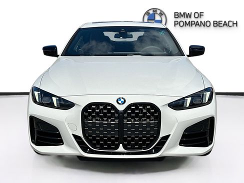 New 2026 BMW 430i Coupe w/ M Sport Package RWD image 2
