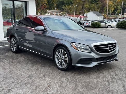 Used 2017 Mercedes-Benz C 300 Sport image 9