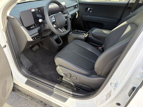 New 2026 Hyundai Ioniq 5 SEL image 9