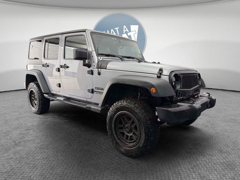 Used 2015 Jeep Wrangler Unlimited Sport w/ Quick Order Package 24S AWD/4WD image 1