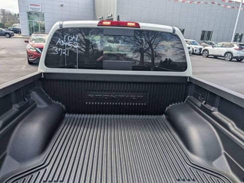 New 2026 Nissan Frontier SV w/ Tow Package AWD/4WD image 10