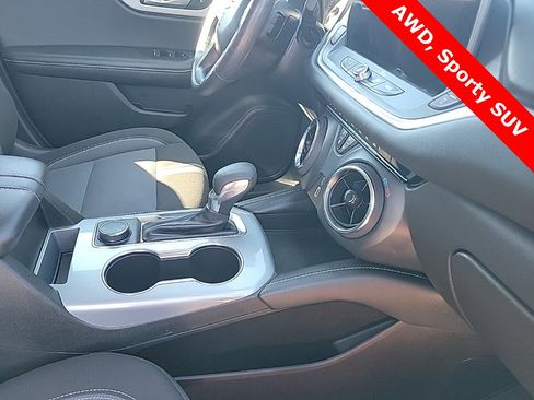 Used 2023 Chevrolet Blazer LT image 42