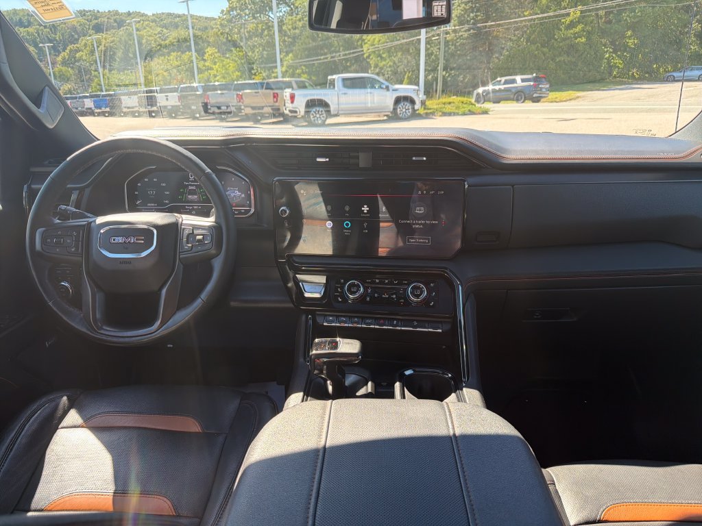 Certified 2024 GMC Sierra 1500 AT4 w/ AT4 Preferred Package AWD/4WD image 12