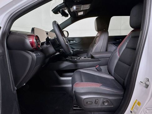 Certified 2025 Chevrolet Equinox RS w/ Safety and Technology Package image 19