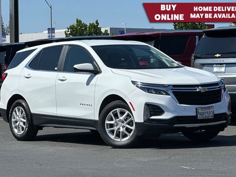 Used 2024 Chevrolet Equinox LT image 1