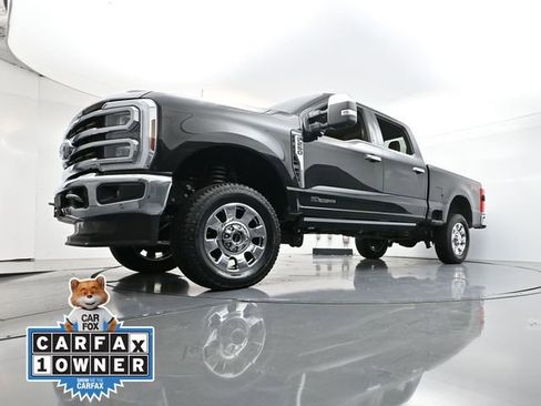 Used 2024 Ford F250 King Ranch w/ Chrome Package image 32