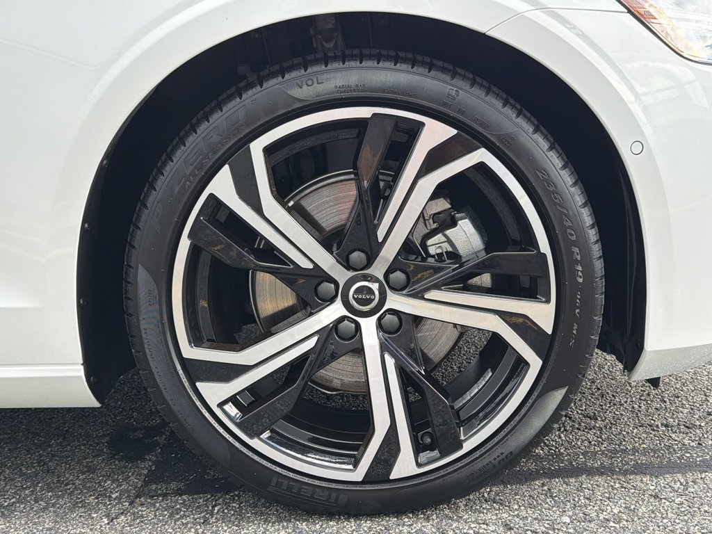 Certified 2024 Volvo S60 B5 Ultimate AWD/4WD image 13