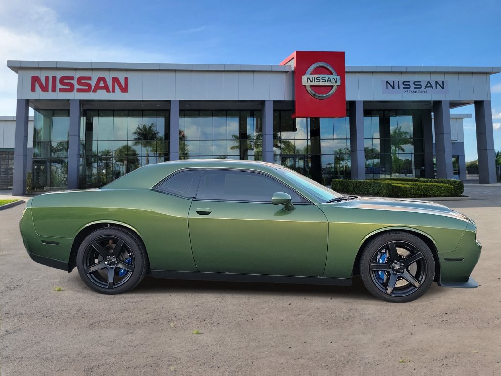 Used 2022 Dodge Challenger SRT Hellcat RWD image 2