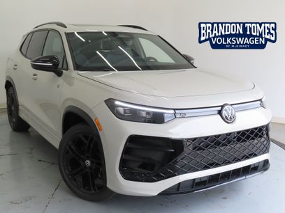 New 2026 Volkswagen Tiguan SE R-Line