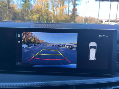 Used 2025 Hyundai Santa Fe SEL image 17