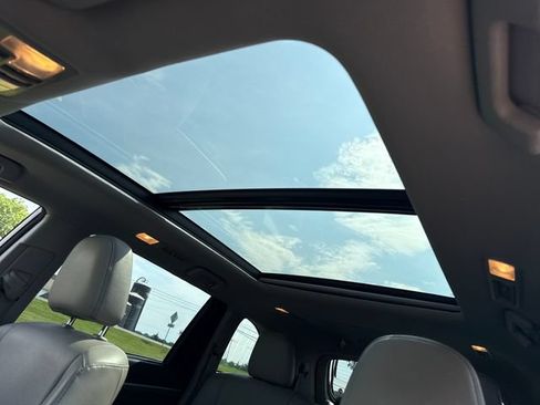 Used 2018 Toyota Highlander Limited Platinum AWD/4WD image 18