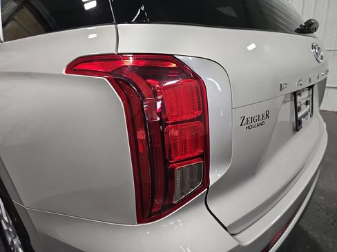Certified 2025 Hyundai Palisade SEL AWD/4WD image 35