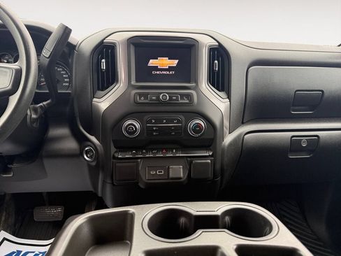 Certified 2023 Chevrolet Silverado 1500 Custom AWD/4WD image 11