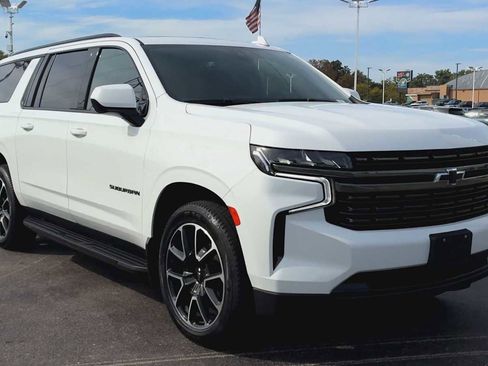 Certified 2021 Chevrolet Suburban RST image 8