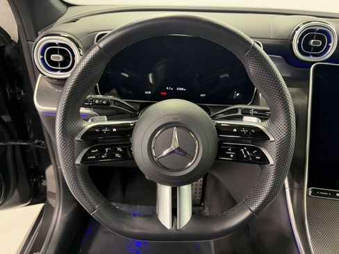 Used 2025 Mercedes-Benz GLC 350e GLC 350e w/ AMG Line image 12