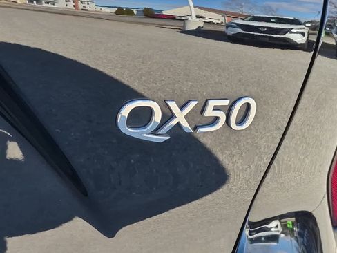 Used 2023 INFINITI QX50 Luxe image 23