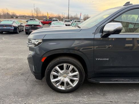 Used 2021 Chevrolet Tahoe Premier w/ Premium Package image 12