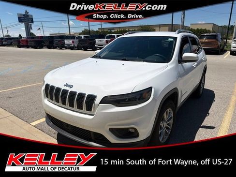 Used 2021 Jeep Cherokee Latitude Lux w/ Comfort/Convenience Group AWD/4WD image 1