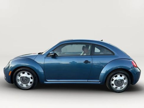 Used 2016 Volkswagen Beetle 1.8T Classic FWD image 5