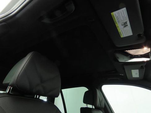 New 2026 BMW X5 xDrive40i w/ M Sport Package image 19