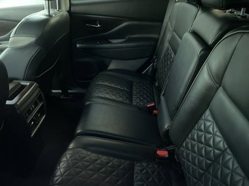 Used 2020 Nissan Murano Platinum image 3