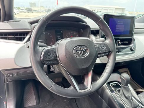 Certified 2025 Toyota Corolla SE FWD image 11