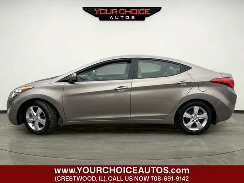 Used 2013 Hyundai Elantra GLS w/ Preferred Pkg FWD image 2