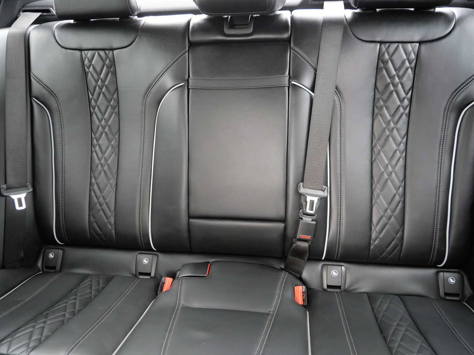 Used 2018 BMW M550i xDrive AWD/4WD image 13