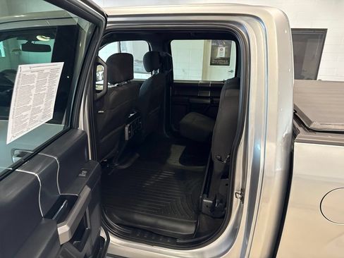 Used 2020 Ford F150 XLT w/ Equipment Group 302A Luxury AWD/4WD image 19