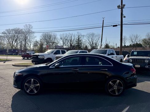 Used 2019 Mercedes-Benz A 220 4MATIC w/ Driver Assistance Package image 6