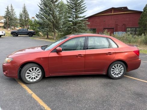 Used 2010 Subaru Impreza 2.5i Premium AWD/4WD image 2