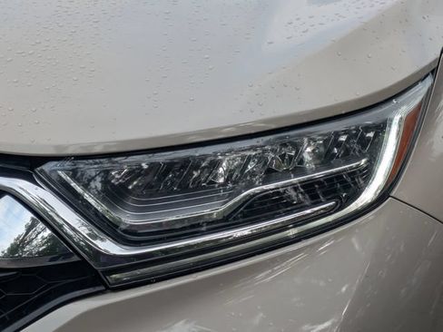 Used 2017 Honda CR-V Touring image 10