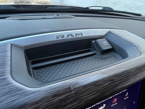 Used 2019 RAM 2500 Laramie AWD/4WD image 21