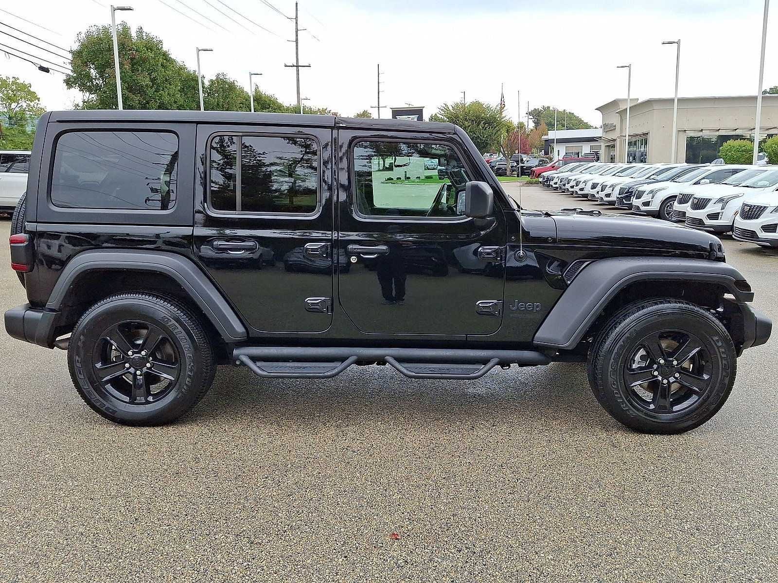 Used 2022 Jeep Wrangler Unlimited Sport AWD/4WD image 26