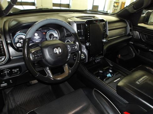Used 2021 RAM 1500 Limited AWD/4WD image 9
