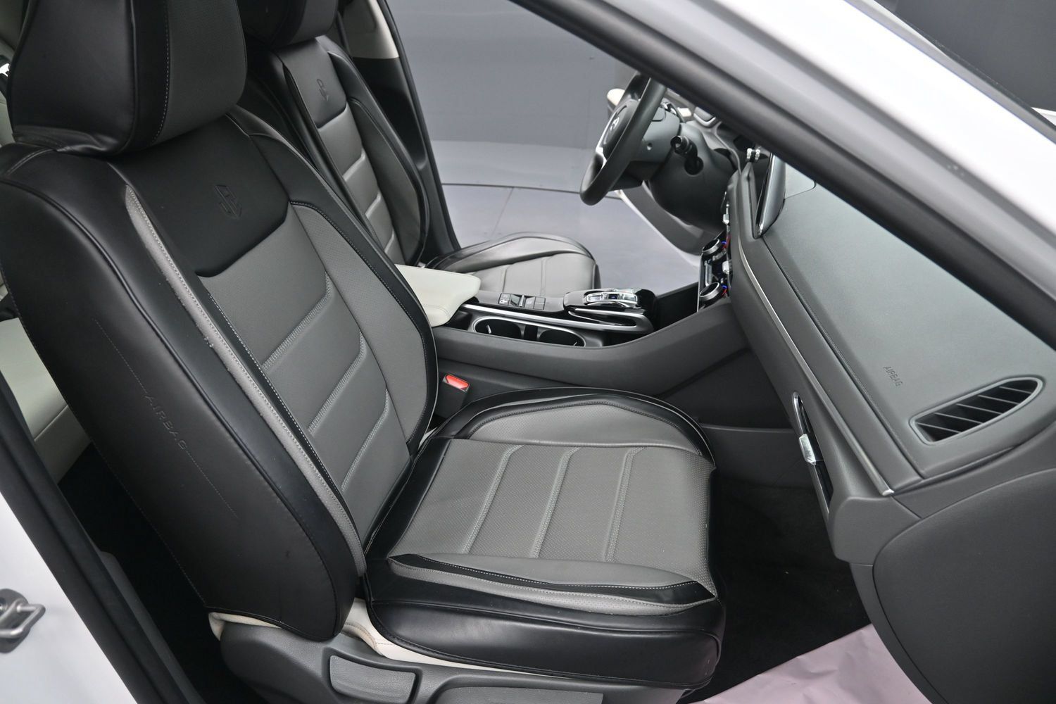 Used 2023 Hyundai Sonata SEL w/ Cargo Package FWD image 42