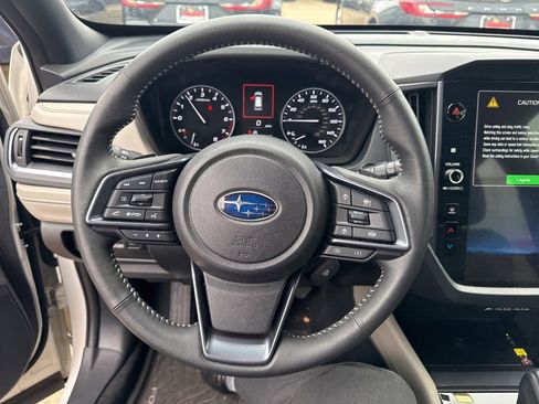 Used 2025 Subaru Forester Limited image 6