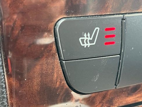 Used 2012 Mercedes-Benz GL 450 4MATIC image 74