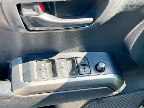 Used 2023 Toyota Tacoma SR5 image 17