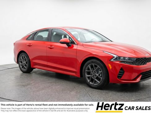 Used 2025 Kia K5 LXS FWD image 1
