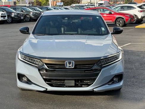Used 2022 Honda Accord Sport image 8