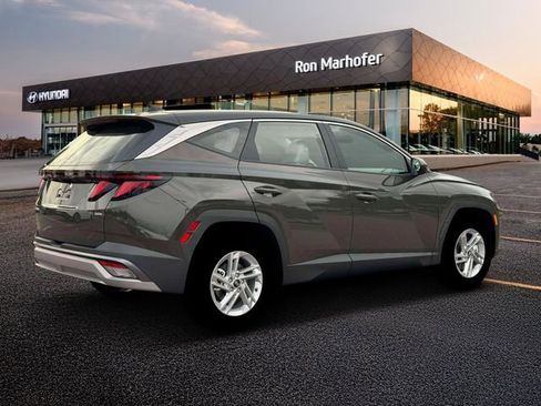 New 2026 Hyundai Tucson SE AWD/4WD image 8