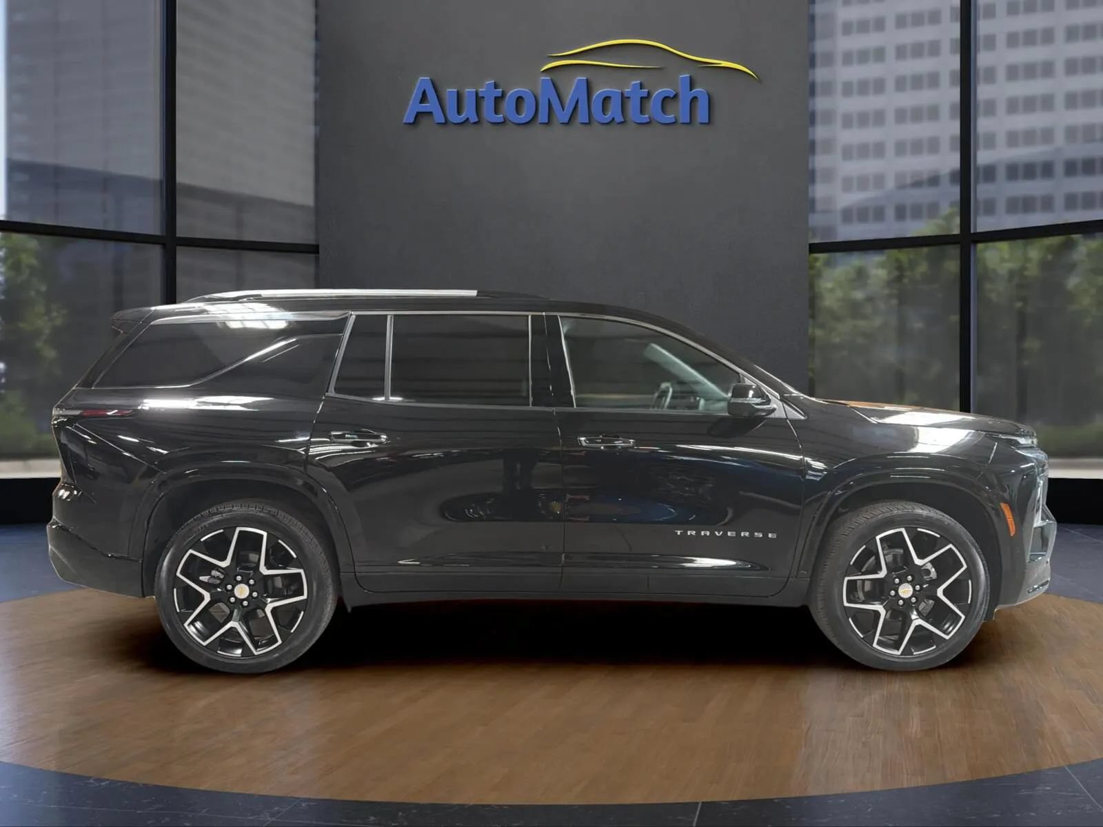 Used 2025 Chevrolet Traverse High Country w/ LPO, Floor Liner Package AWD/4WD image 13