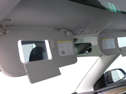 Used 2021 Tesla Model 3 Performance image 60