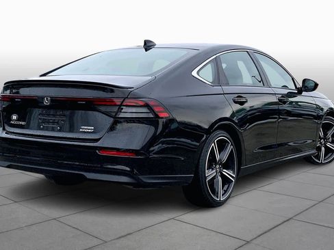 Used 2023 Honda Accord Sport image 12