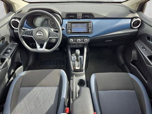 Used 2025 Nissan Versa SV FWD image 16