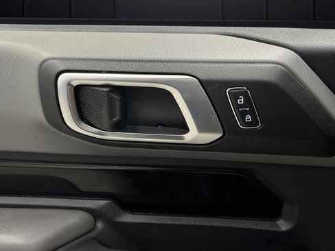 Used 2023 Ford Bronco 2-Door image 27