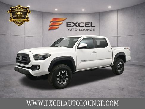 Used 2023 Toyota Tacoma TRD Off-Road w/ Technology Package AWD/4WD image 1