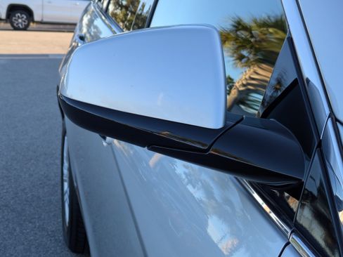 Certified 2015 Cadillac SRX Luxury w/ Driver Awareness Package image 11